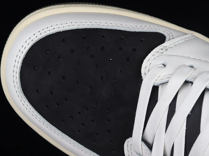 All Categories Air Jordan Jordan Series Basketball Shoes Air Jordan 1 Low Foreign Trade Version Travis Scott x Air Jordan 1 Low OG AJ1 Joe 1 Joint Undercut DZ4137-106